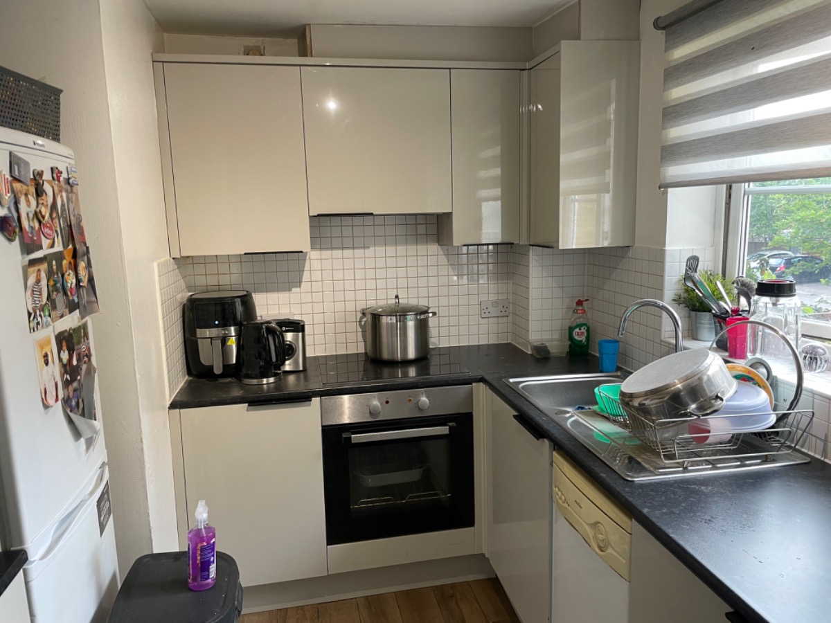 Kitchen Fitter: Image 3